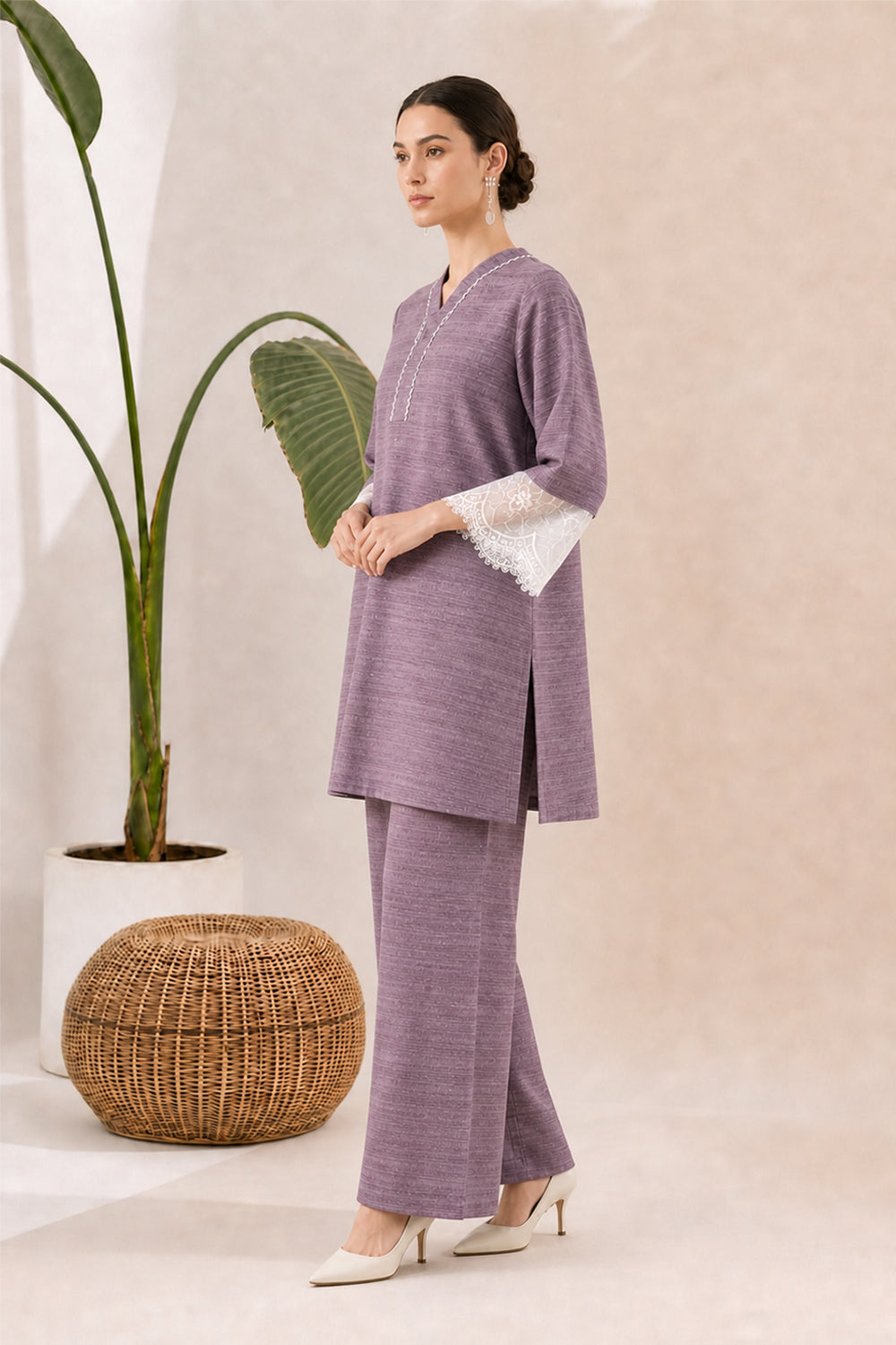 SILK BLEND LACE DETAILING KURTI SET- MAUVE PURPLE
